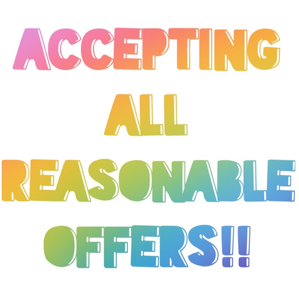 ✨ SEND ME AN OFFER !!✨